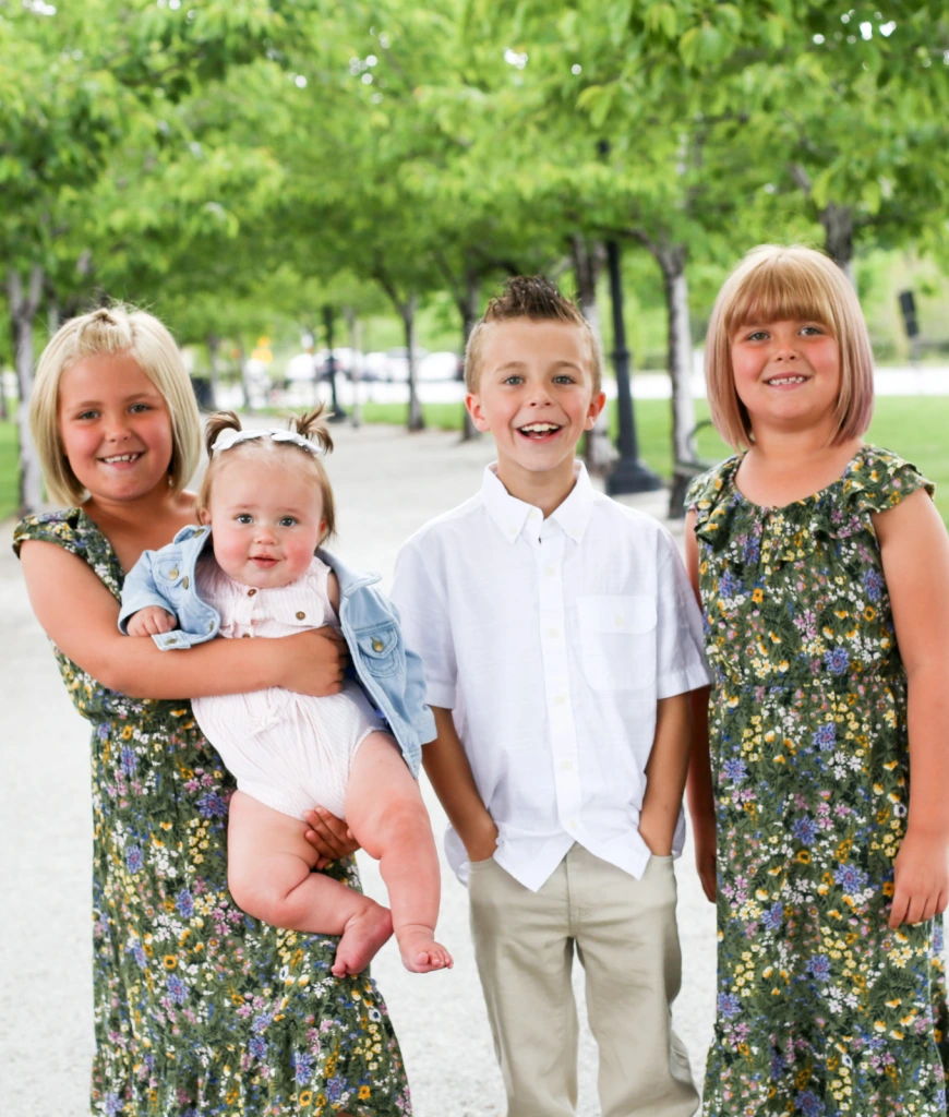 Family Photo Session in Utah by Captured By Lexi