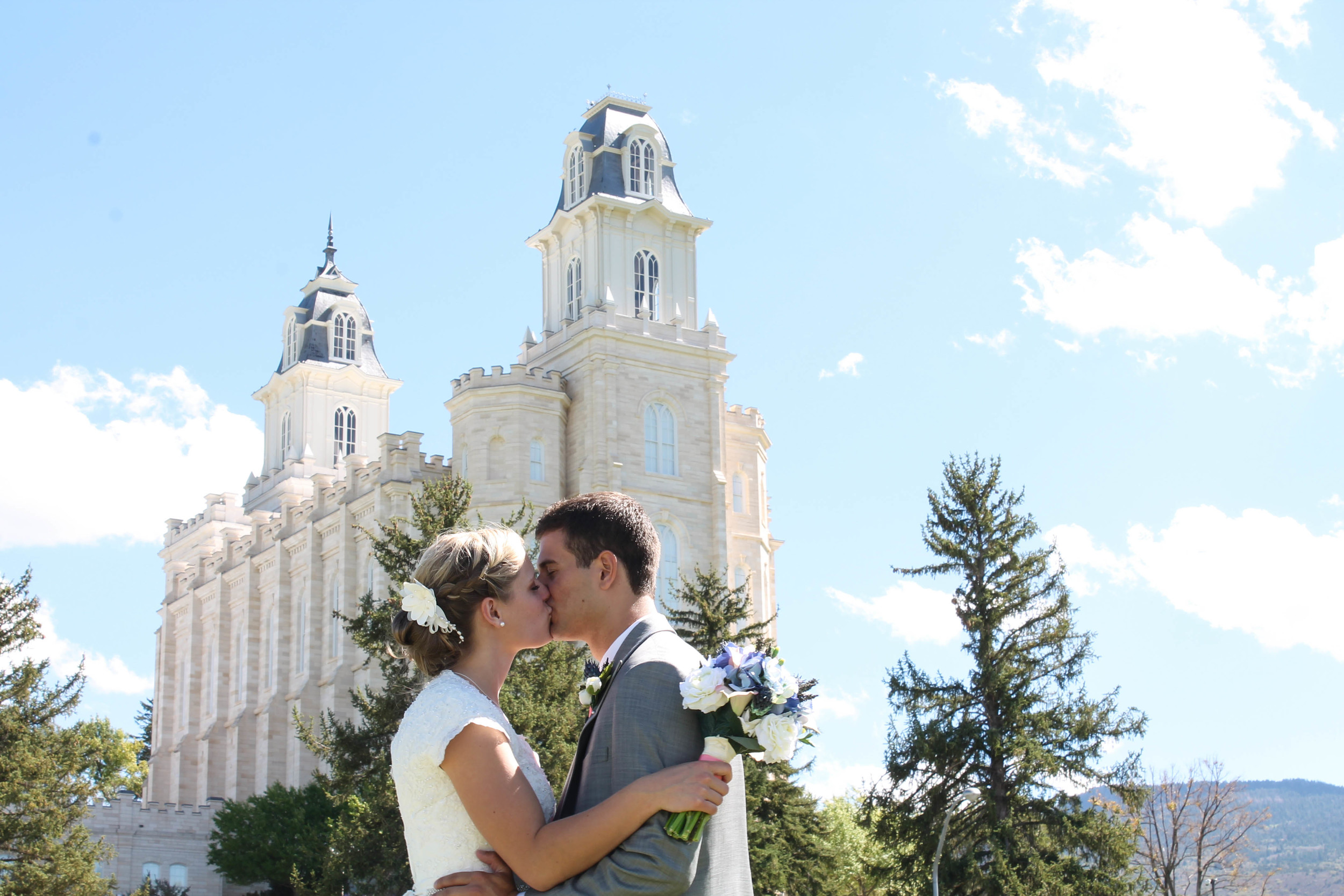 Wedding Photo Session in Utah by Captured by Lexi
